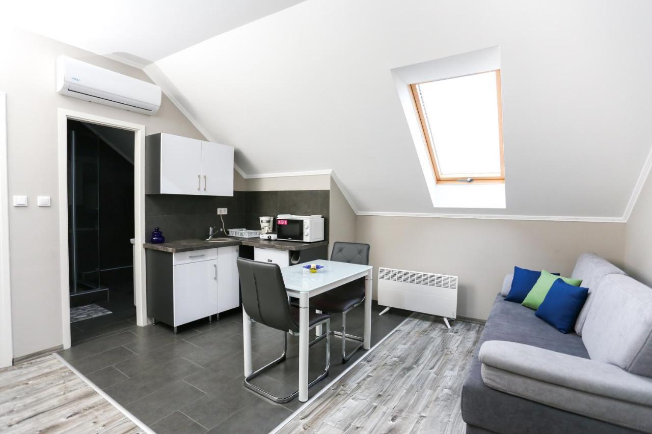 Gárdi Apartman Szekszárd Exterior foto